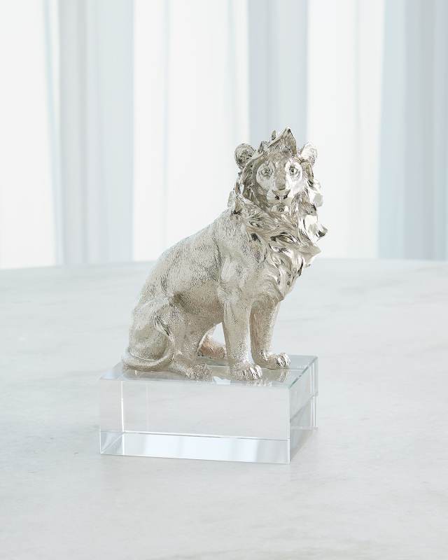 Lion Sculpture